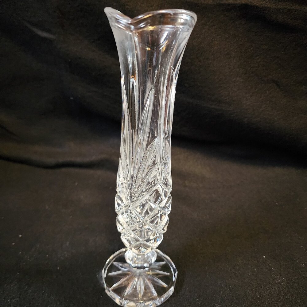 Vintage 8 1/2" Noritake Hampton Hall Lead Crystal Bud Vase